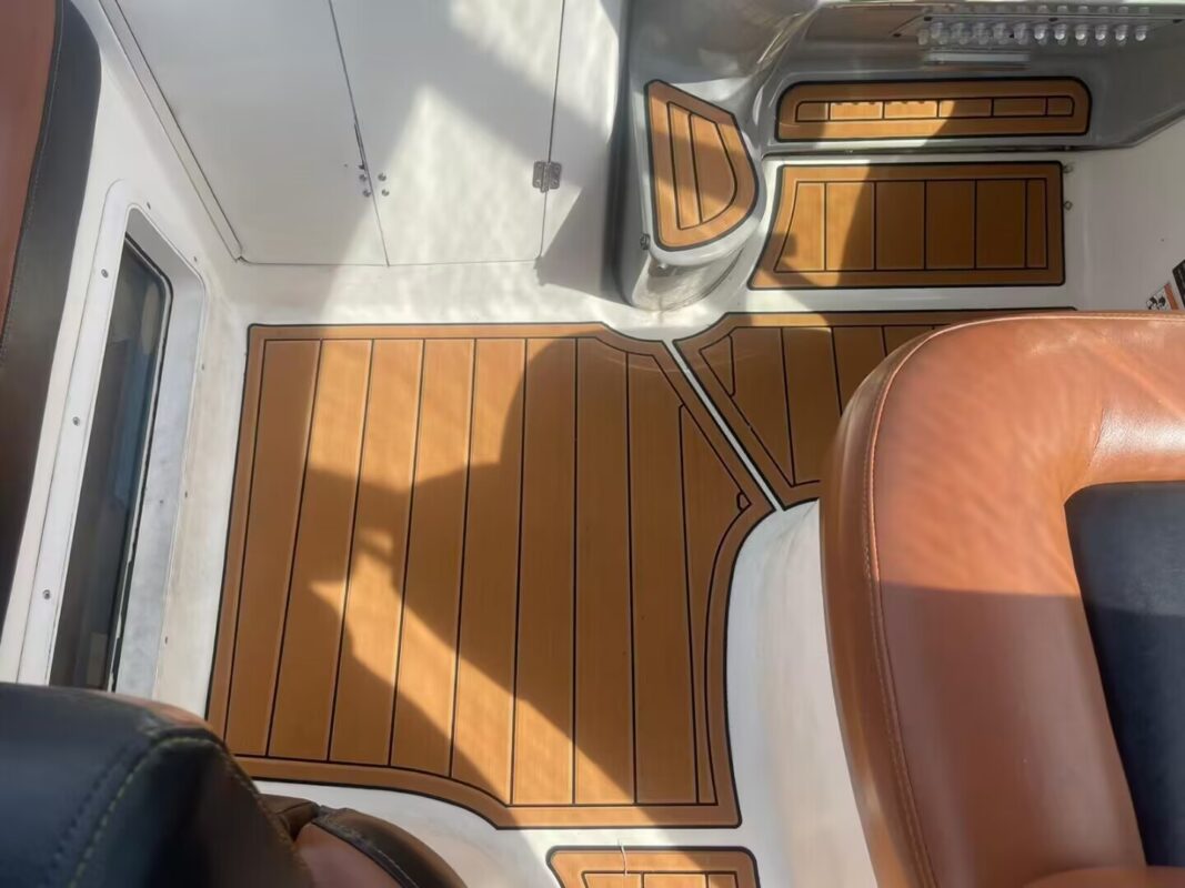 Tapis De Pont Bateau Four Winns 200 - Plage Arrière, Cockpit, Proue - EVA Teck - Neuf (2003)